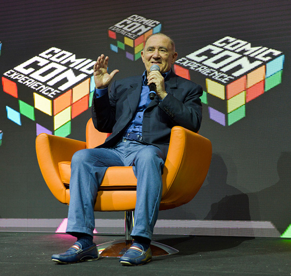 São Paulo, 01 de dezembro de 2016. Cobertura do evento CCXP 2016 no São Paulo EXPO. Abertura e homenagem do ano - Renato Aragão. FOTOS: Daniel Deak