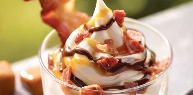 Sundae de bacon… Sundae de bacon? Sundae de bacon!